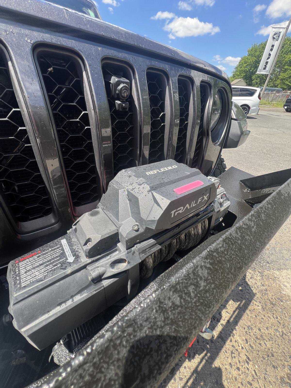Used 2021 GRANITE CRYSTAL METALLIC CLEARCOAT JEEP UNLIMITED RUBICON image 9