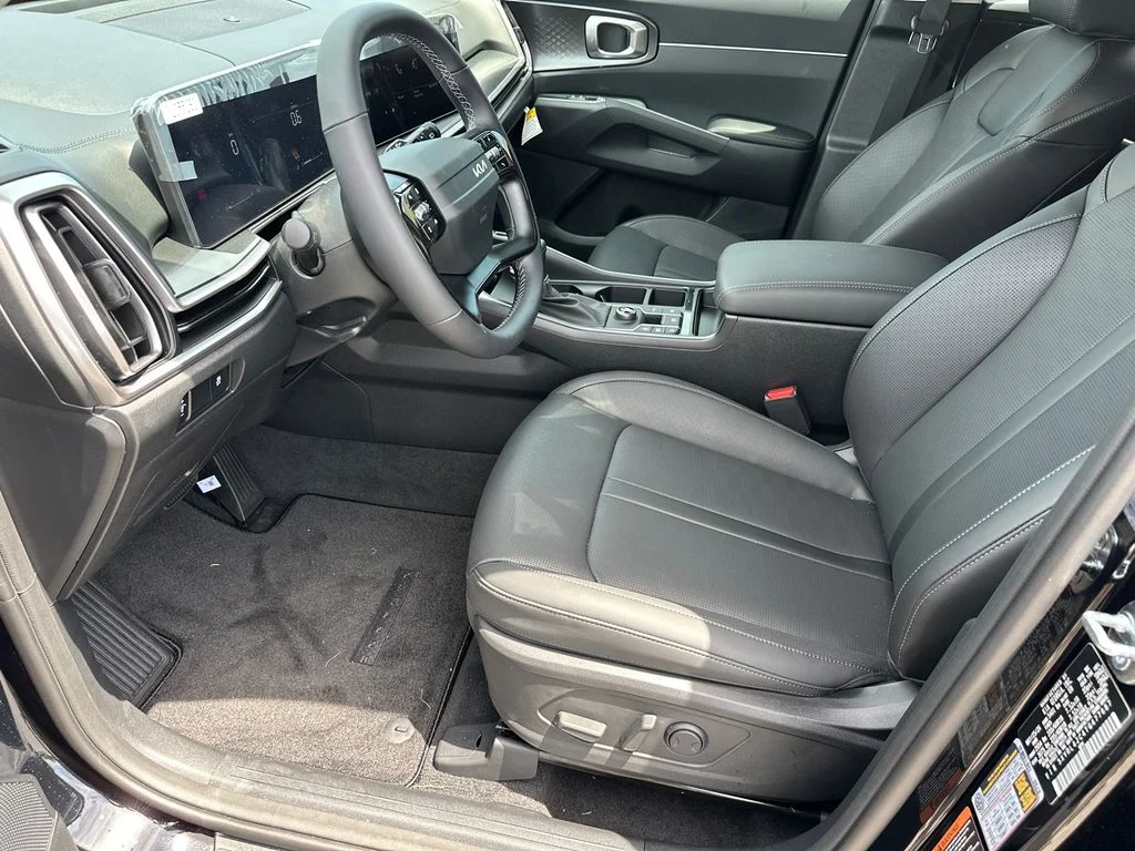 New 2026 Black Kia S image 9