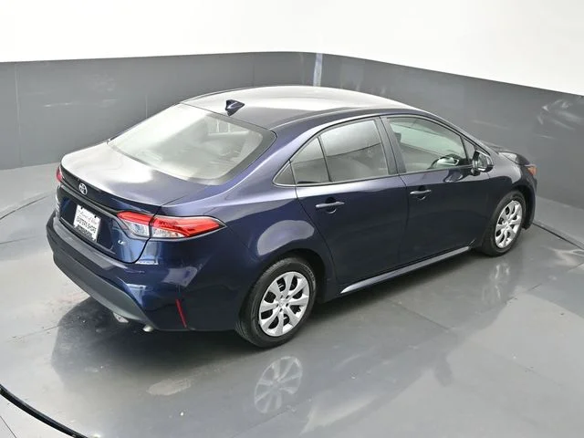 2025 Toyota Corolla LE - Photo 47
