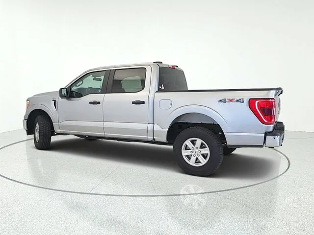 Certified Used 2022 Iconic Silver Metallic Ford XLT image 3