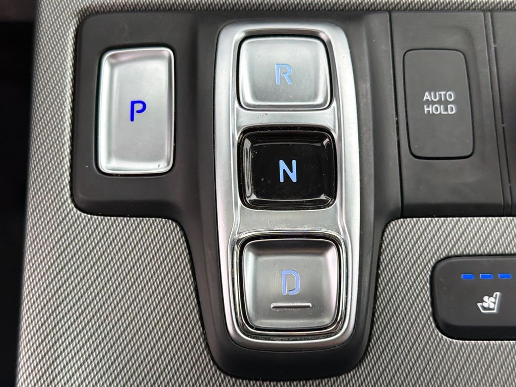 Used 2023 Red Hyundai SEL image 32