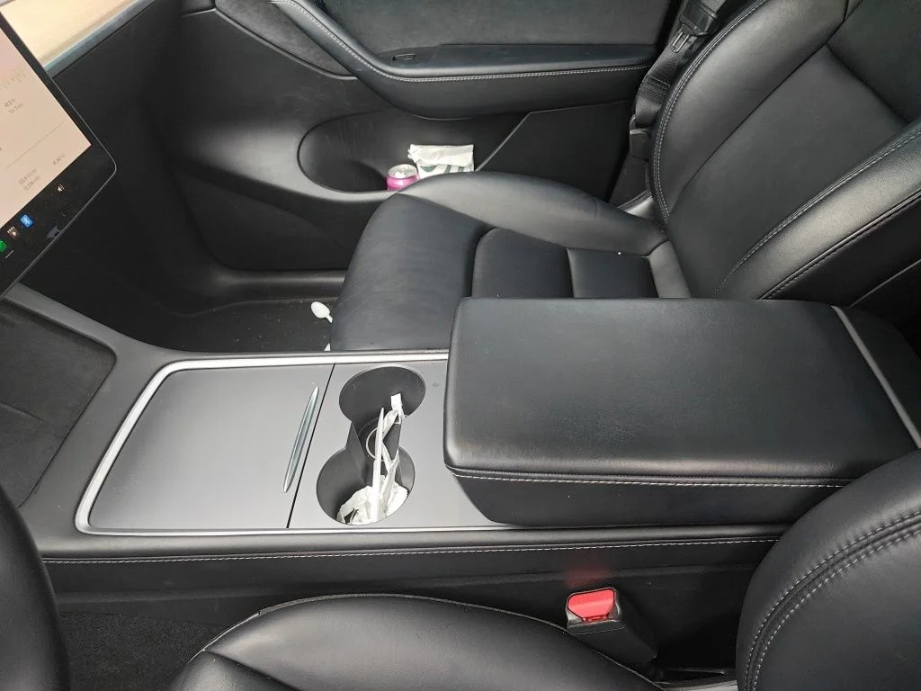 Used 2022  Tesla Long Range image 13