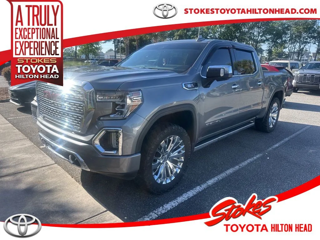 2020 GMC Sierra 4WD Crew Cab Short Box Denali's photo