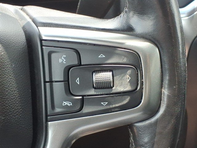 Used 2019 SUMMIT WHITE Chevrolet LT image 21