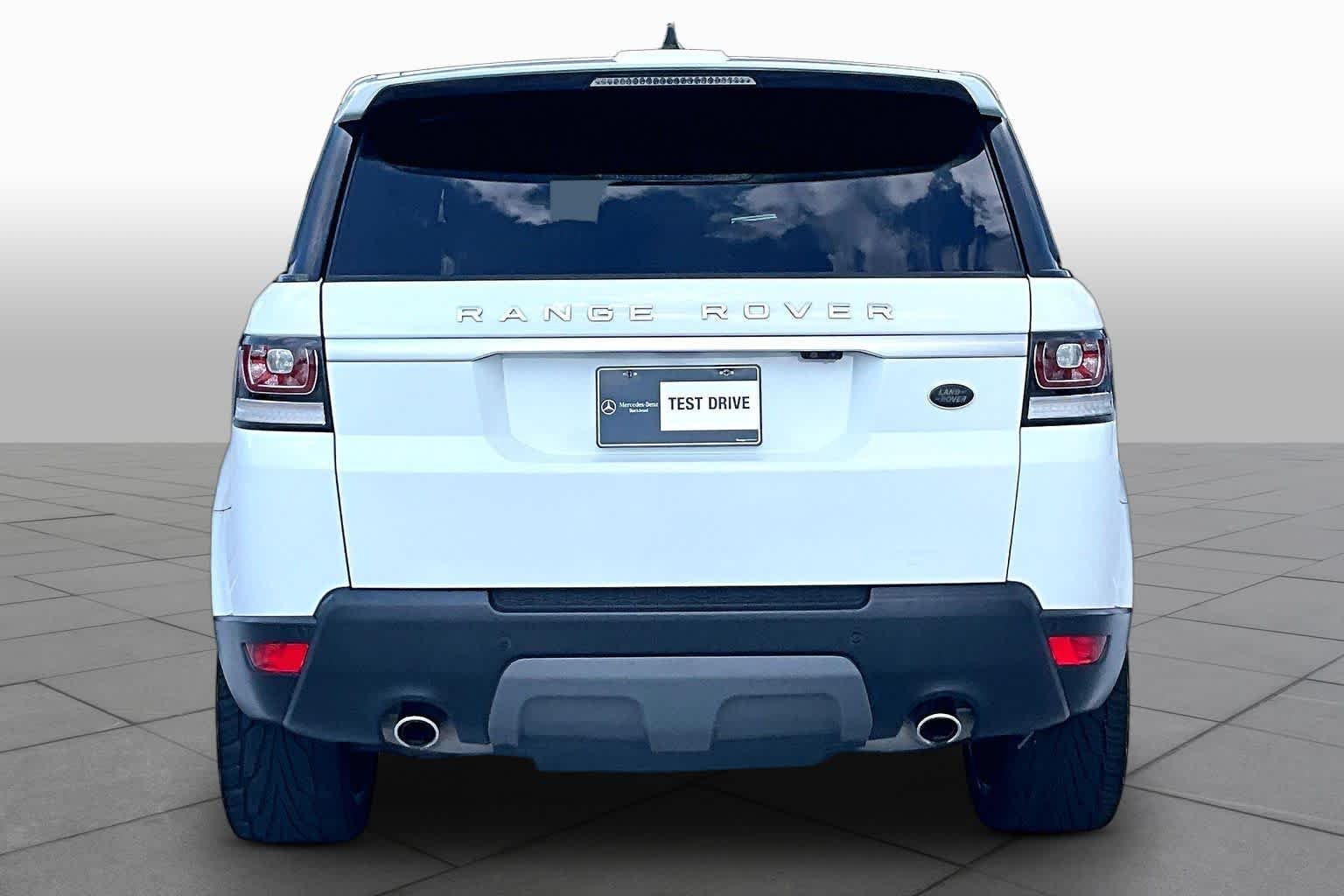 Used 2017 Fuji White Land Rover SE image 5