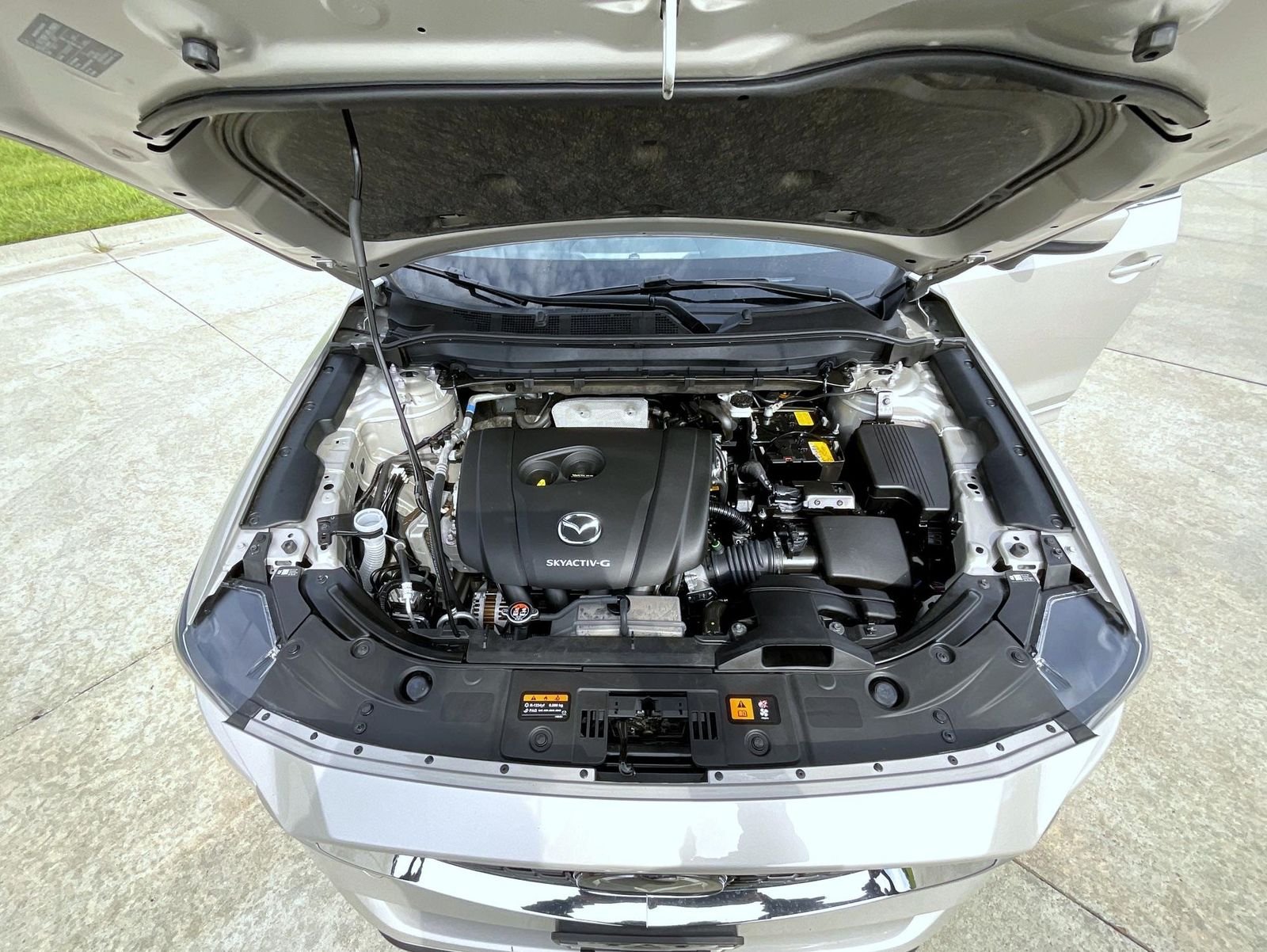 Used 2025 Silver Mazda 2.5 S Preferred Package image 24
