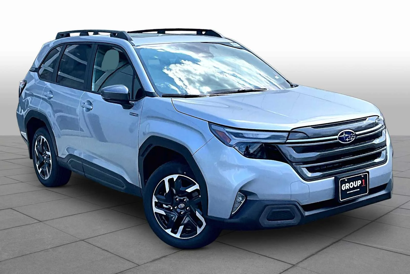 New 2026 ISM/- Ice Silve Subaru Limited Hybrid image 2