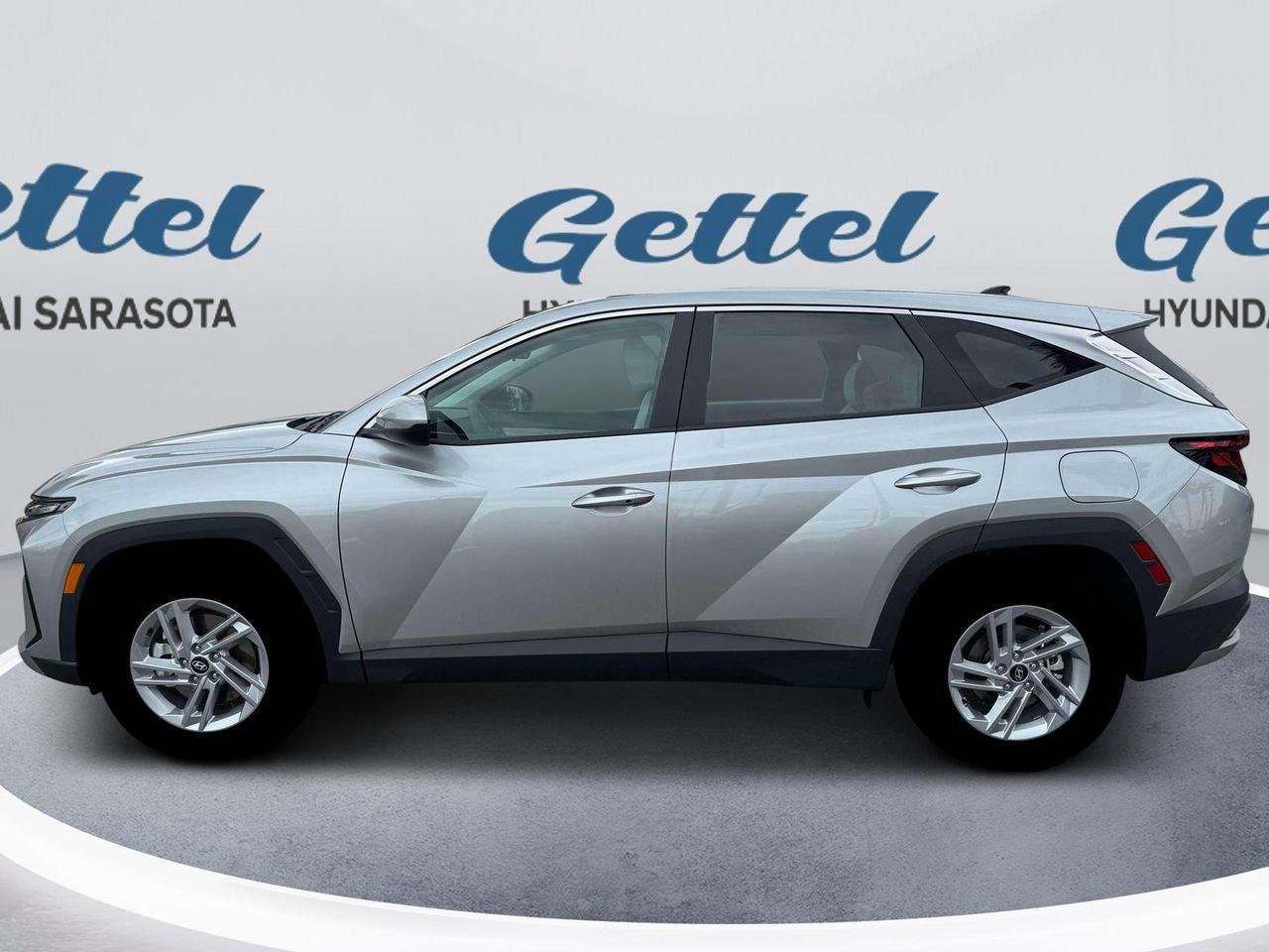 New 2026 Silver Hyundai SE FWD image 3