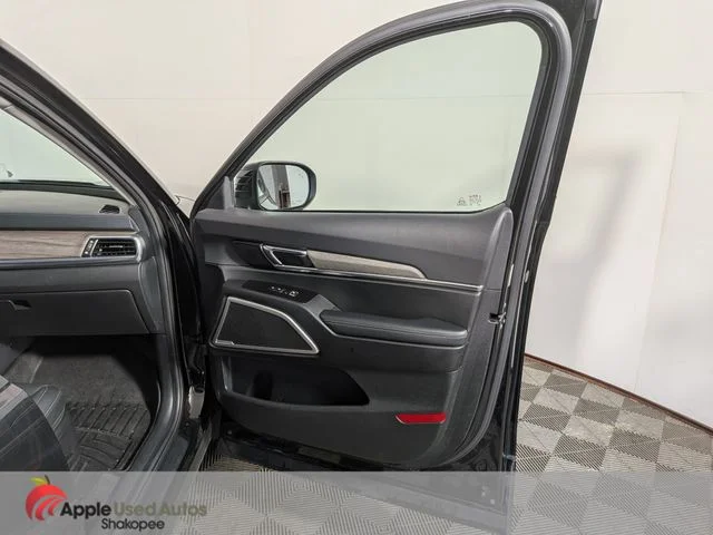 Used 2021 Black Kia EX image 45