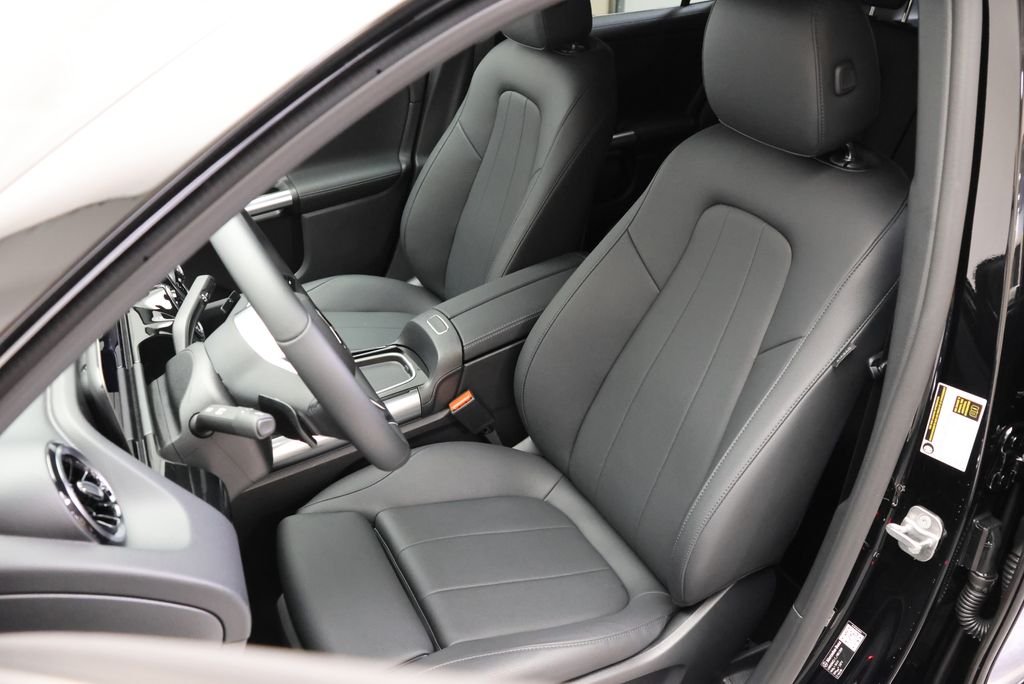 Certified Used 2026 Night Black Mercedes-Benz GLA 250 image 39