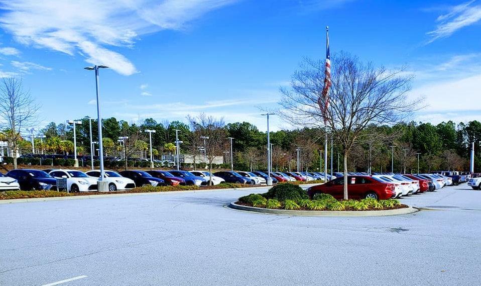 Used 2014 White Dodge R/T image 11