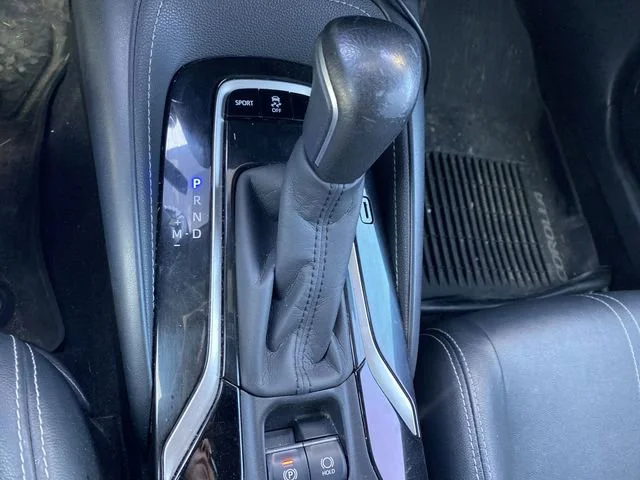 Used 2019 Blizzard Pearl Toyota SE image 19