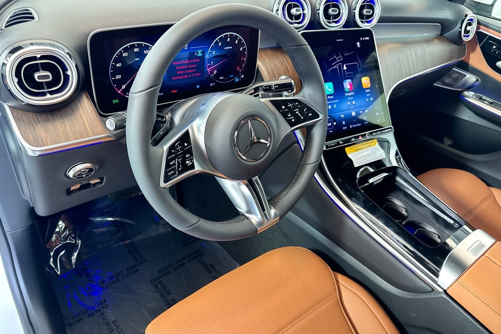 Certified Used 2026 Polar White Mercedes-Benz GLC 300 image 9