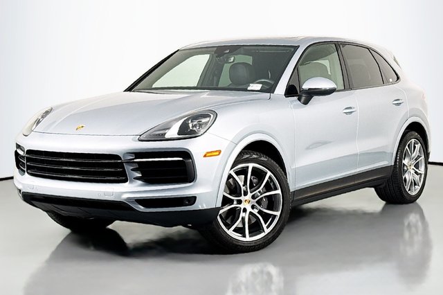 2023 Porsche Cayenne Platinum Edition