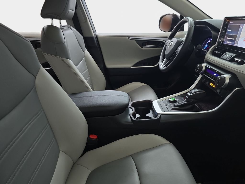 Used 2019 Gray Toyota Limited image 10