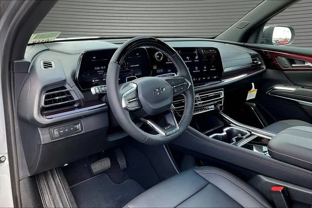2026 Chevrolet Traverse Z71 - Photo 7