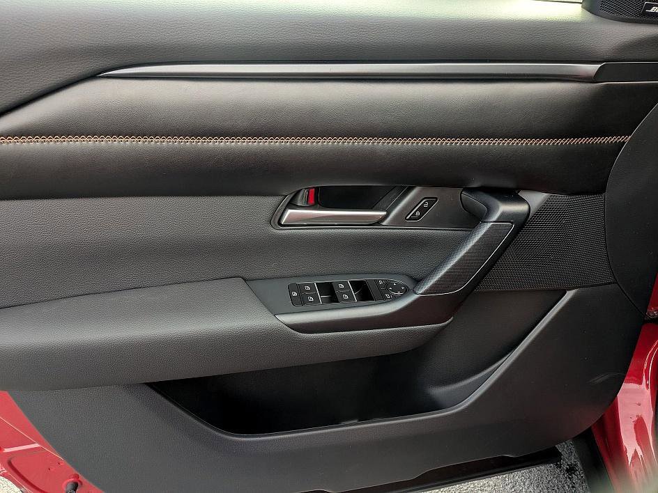 2026 Mazda CX-50 Premium - Photo 13