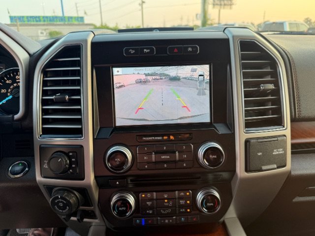 Used 2018 Gold Ford King Ranch image 19