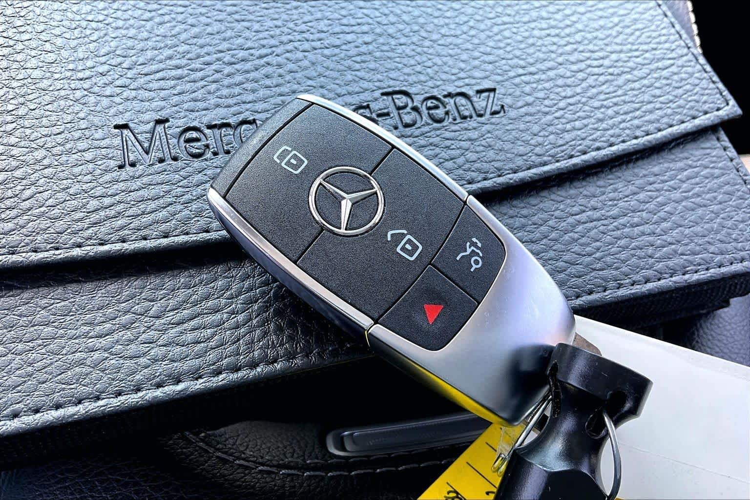 Used 2023 Black Mercedes-Benz GLS 450 image 15