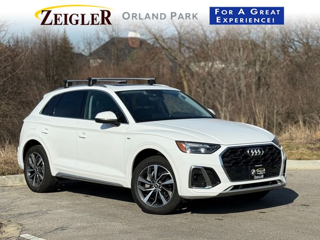 2024 Audi Q5 45 Premium Plus's photo