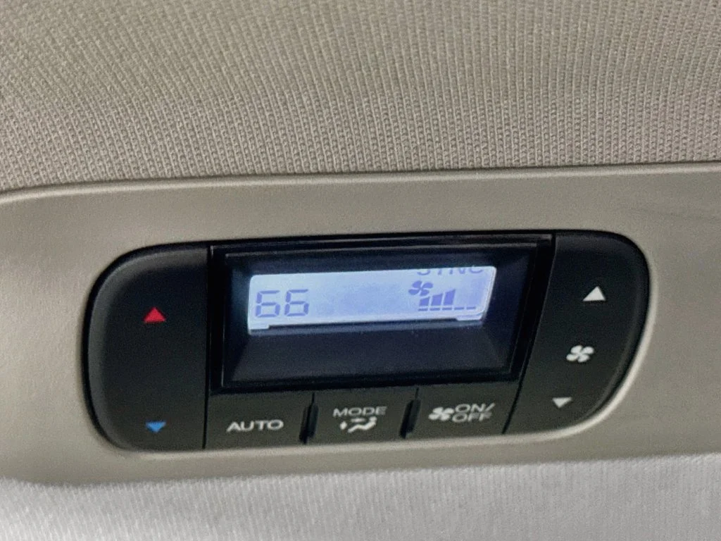 Certified Used 2018 White Honda EX-L image 33