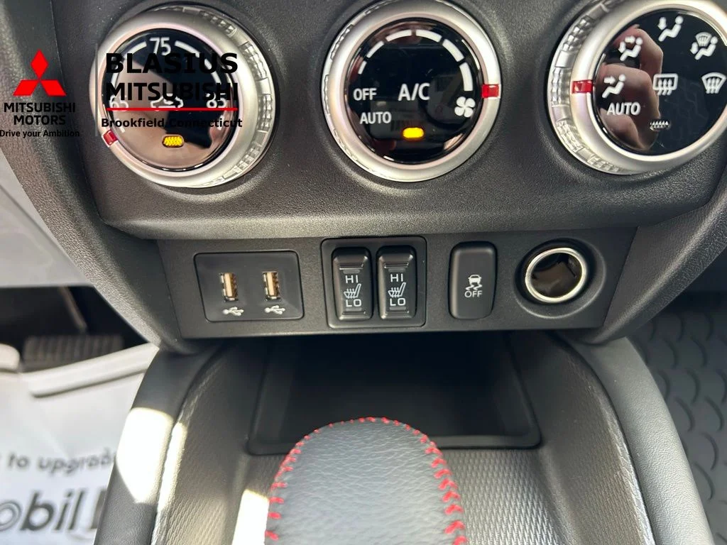 New 2025 White Mitsubishi 2.0 Trail Edition image 67
