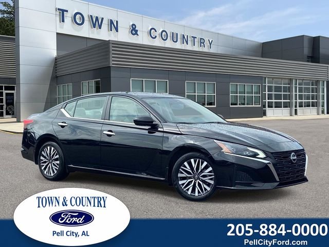 Used 2024 Black Nissan 2.5 SV image 1
