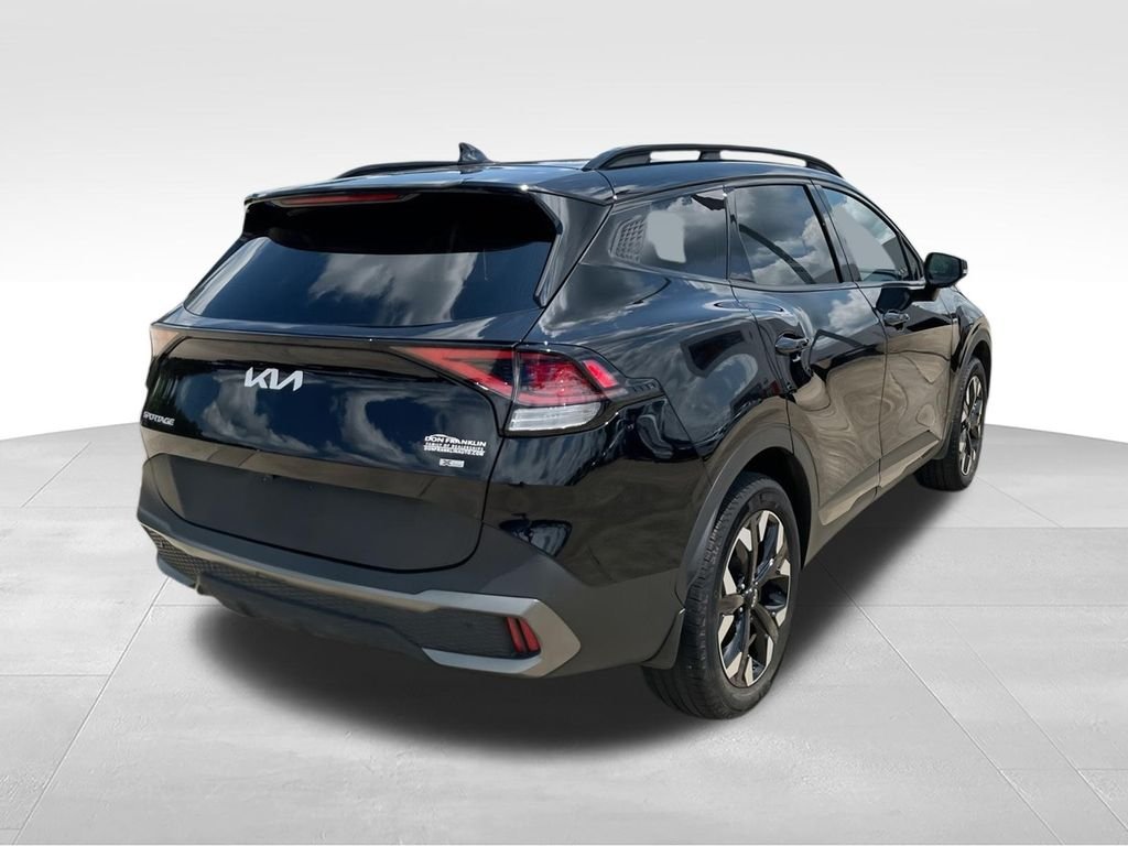 Used 2023 Black Kia X-Line image 8