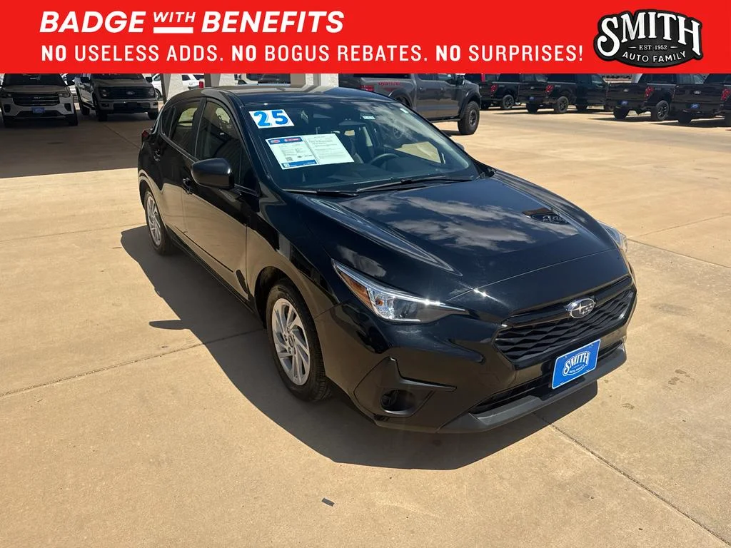 Used 2025 Crystal Black Silica Subaru Base image 1