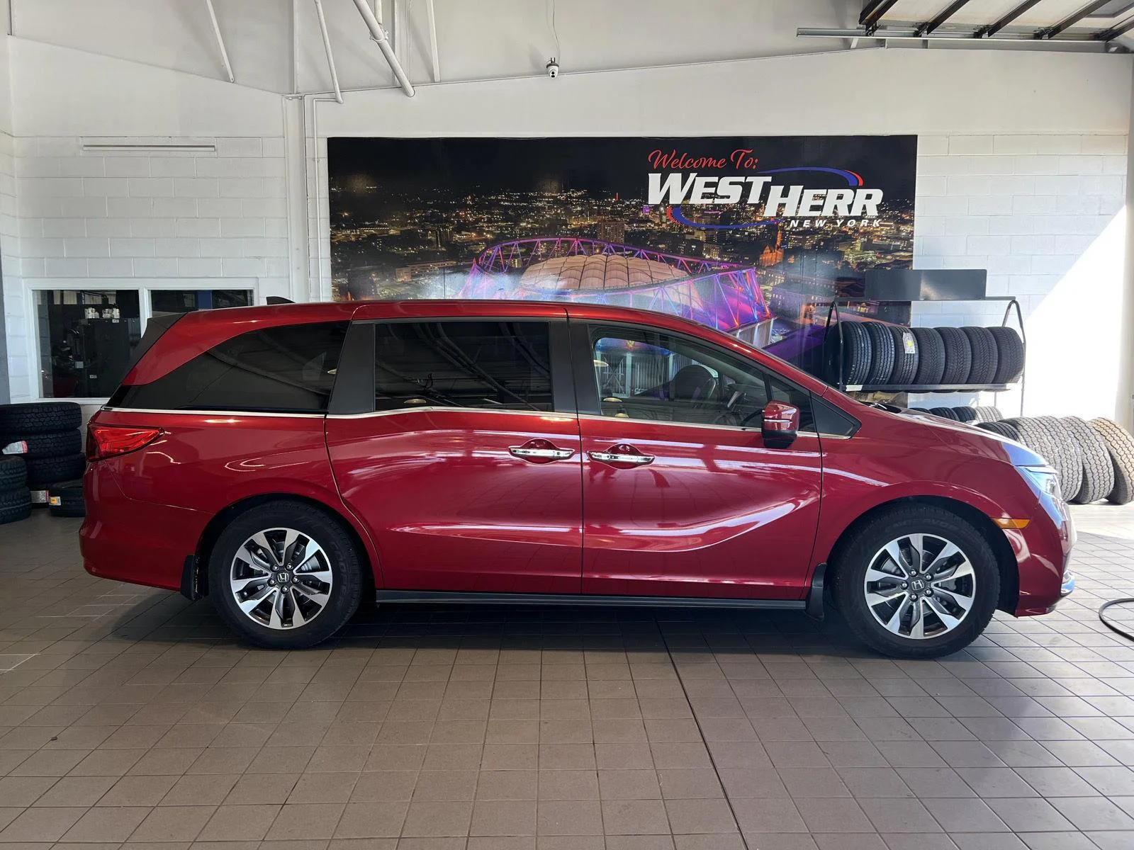 Used 2022  Honda EX-L image 10