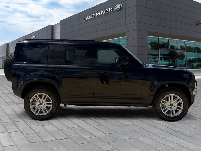 New 2026 Santorini Black Land Rover S image 6