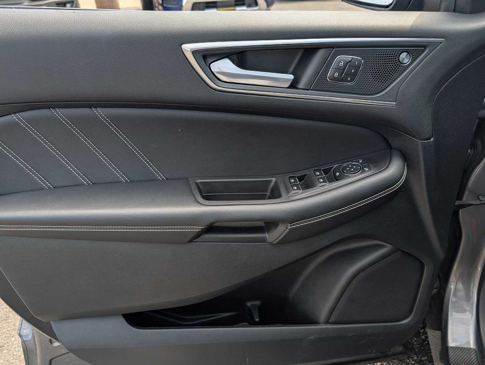 2022 Ford Edge ST - Photo 19