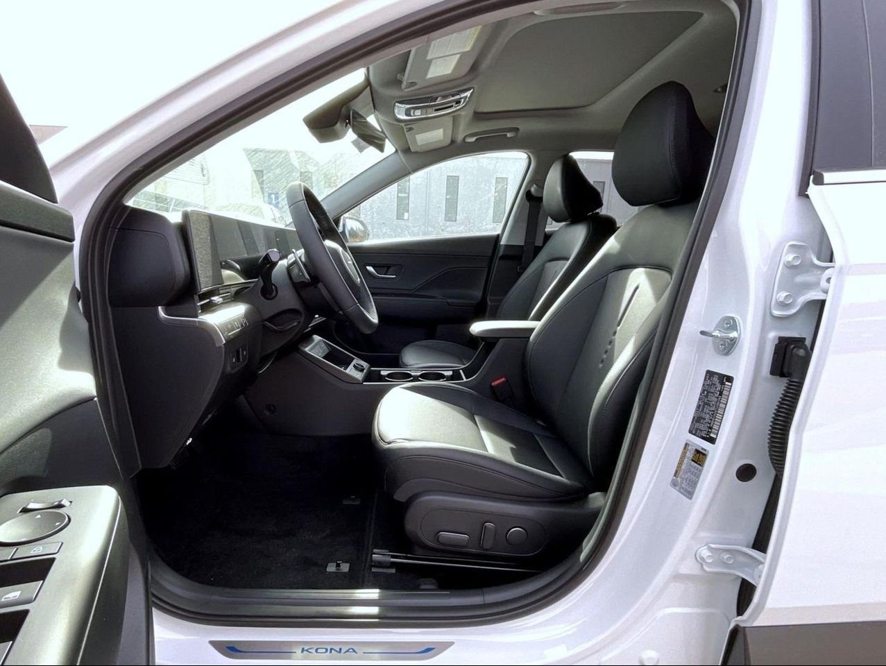 2026 Hyundai Kona Limited - Photo 10