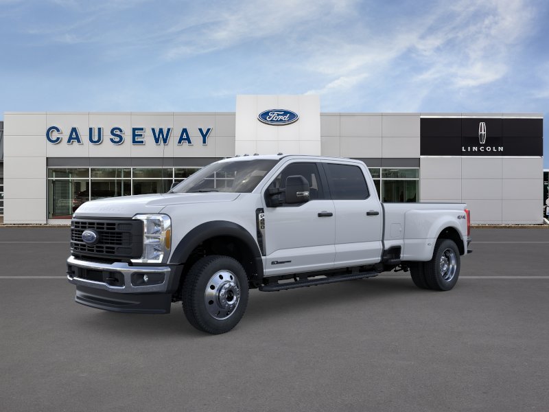 2026 Ford F-450 XL 4x4 Crew Cab 8' Box DRW's photo