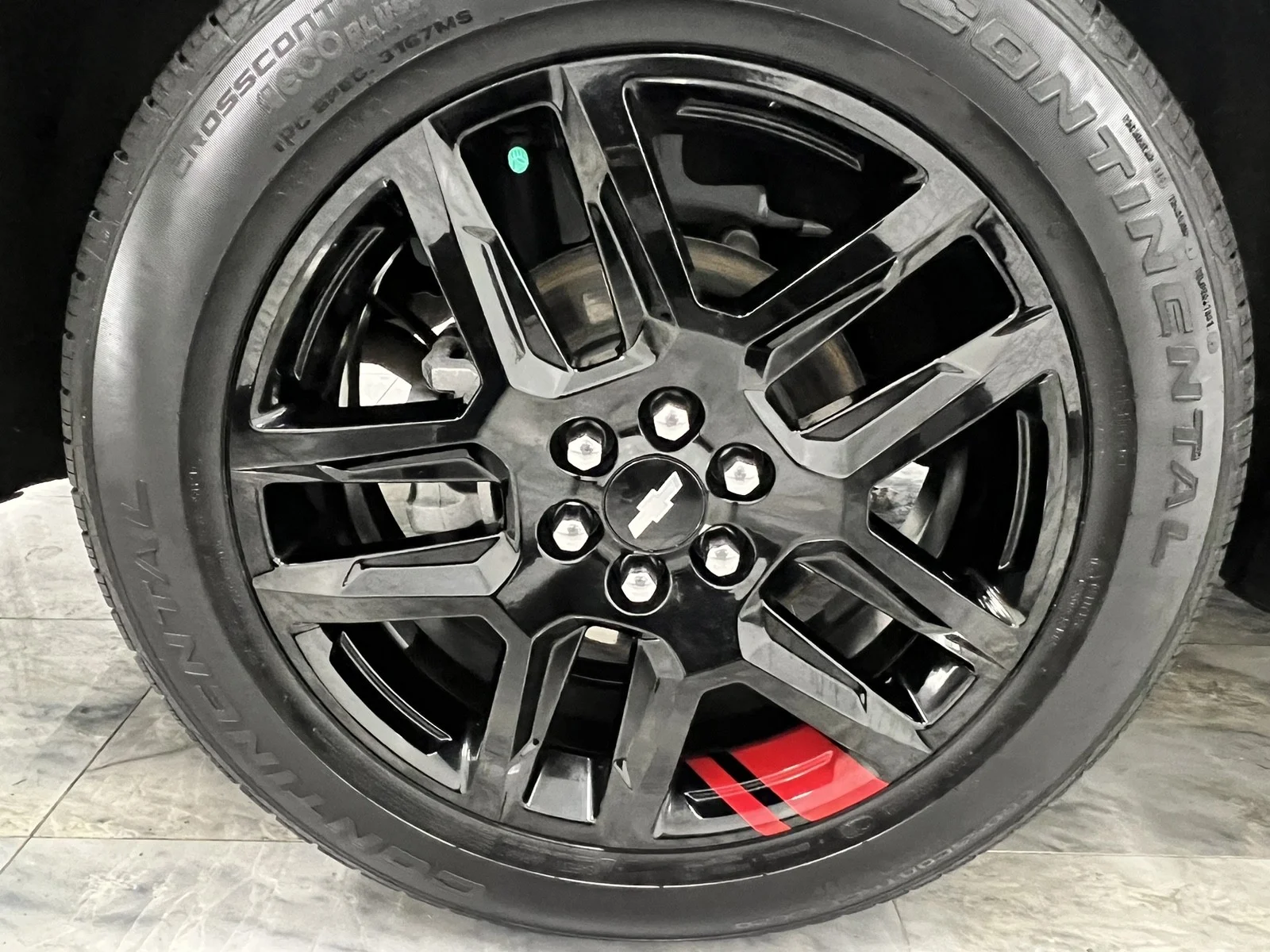 Used 2020 Summit White Chevrolet Premier image 14