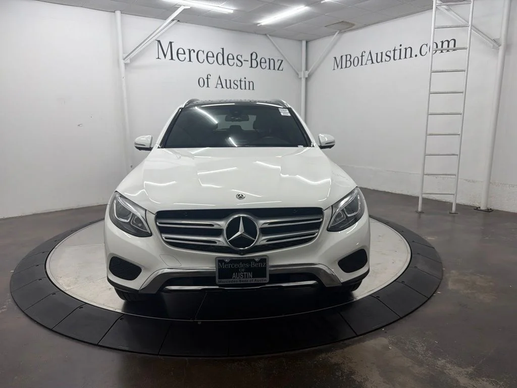 Used 2018 White Mercedes-Benz GLC 300 image 2