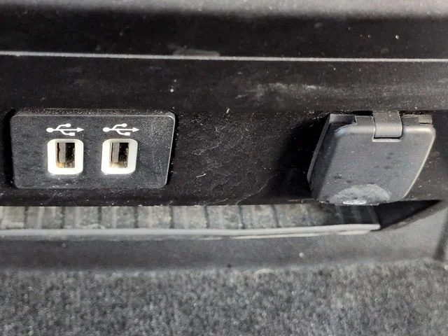 Used 2019 Silver Ford XLT image 20