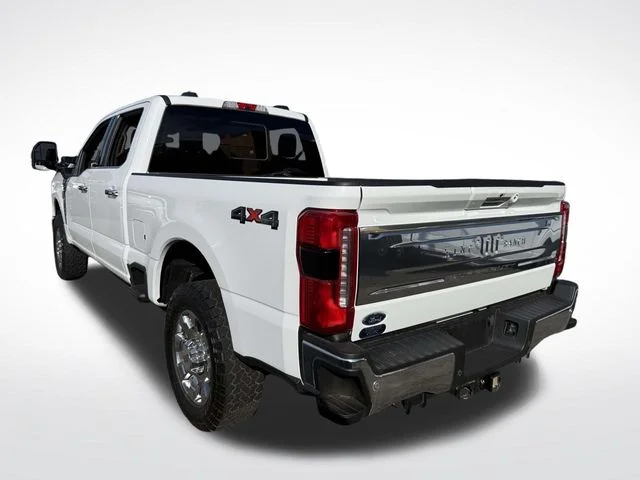Used 2023 White Ford King Ranch image 3