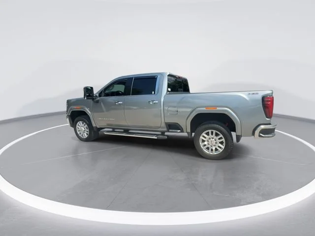 Used 2024 Silver GMC SLT image 6