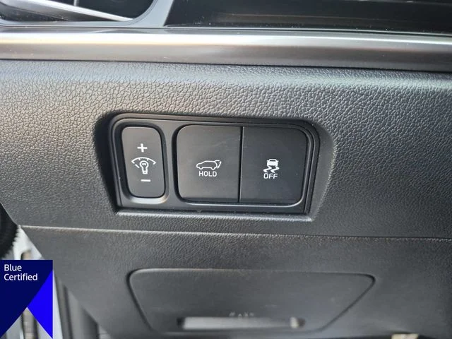 Used 2025 White Kia EX image 17