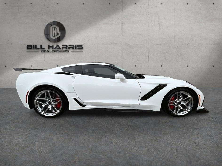 Used 2019 White Chevrolet ZR1 image 5