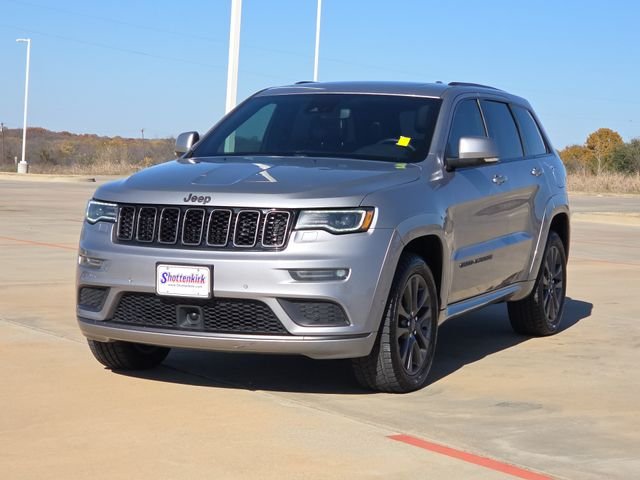Used 2019 Silver Jeep Overland image 3