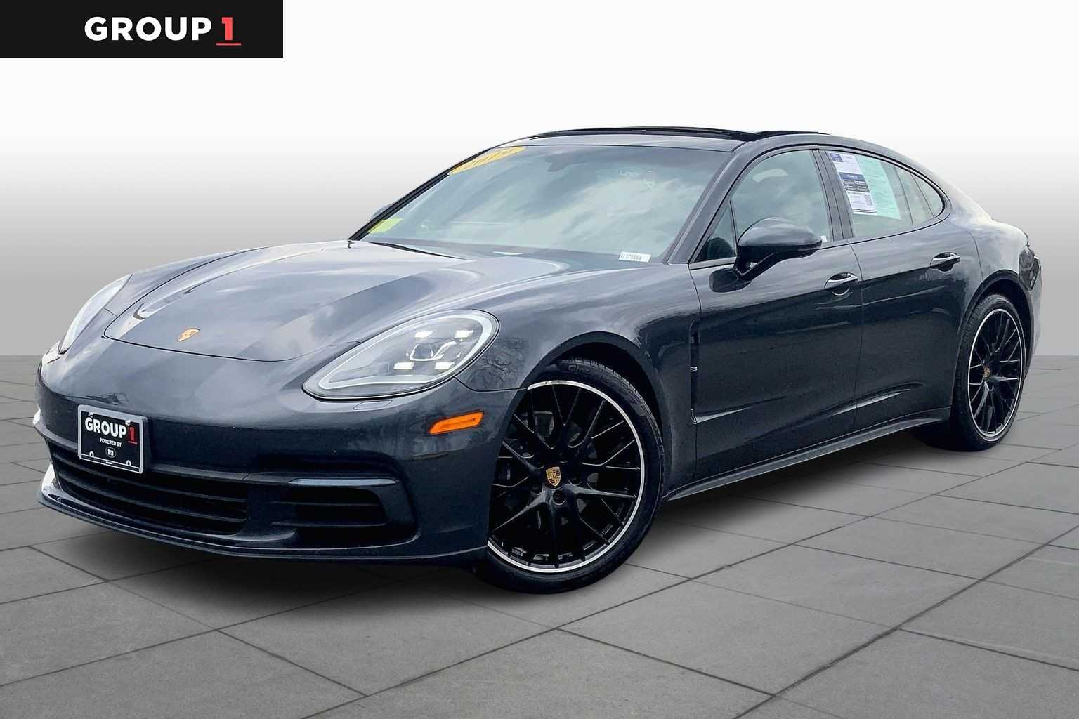 2019 Porsche Panamera Base