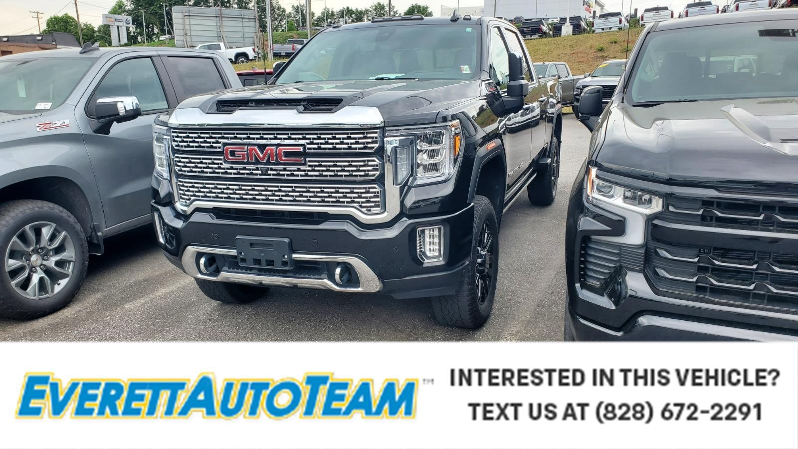 2023 GMC Sierra 4WD Crew Cab Standard Box Denali's photo
