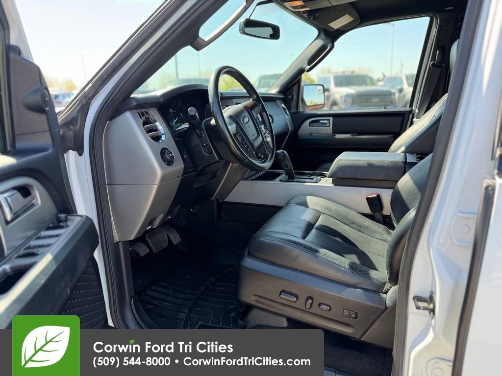 Used 2017 Ford Expedition XLT with VIN 1FMJK1JT1HEA66967 for sale in Pasco, WA