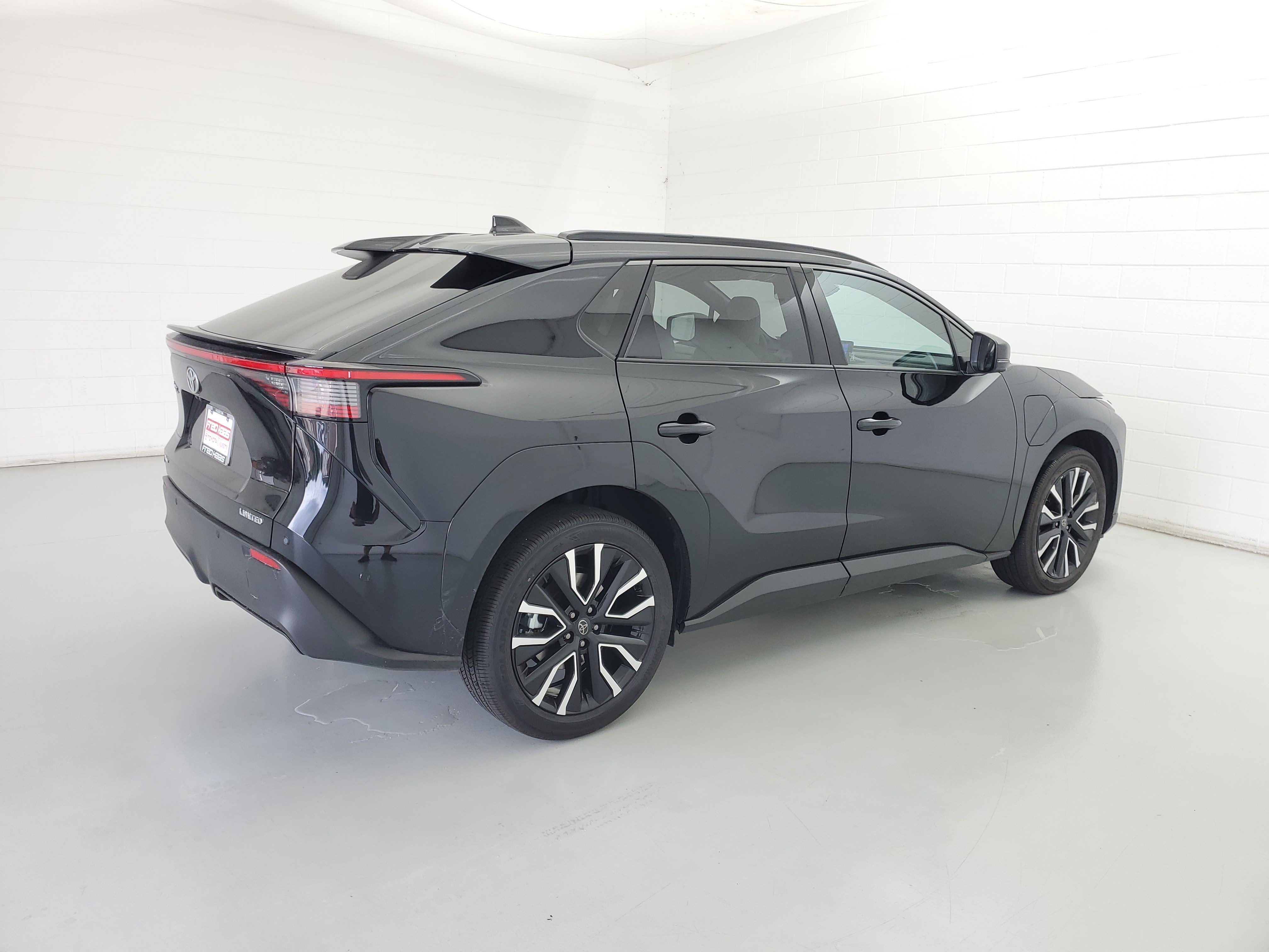 Used 2026 Midnight Black Metallic Toyota Limited image 5