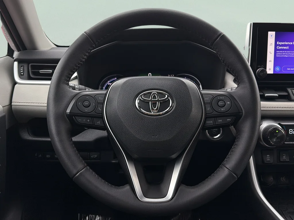 Used 2024 Beige Toyota XLE Premium image 25