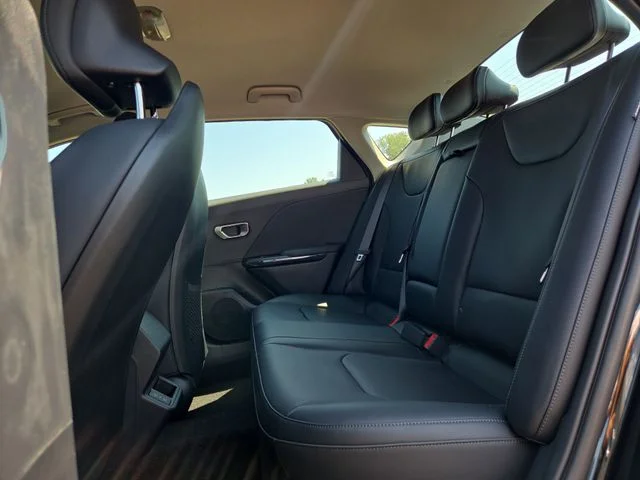 New 2026 Aurora Black Pearl Kia EX image 6