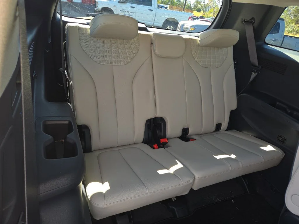 Used 2024 White Hyundai Limited image 17