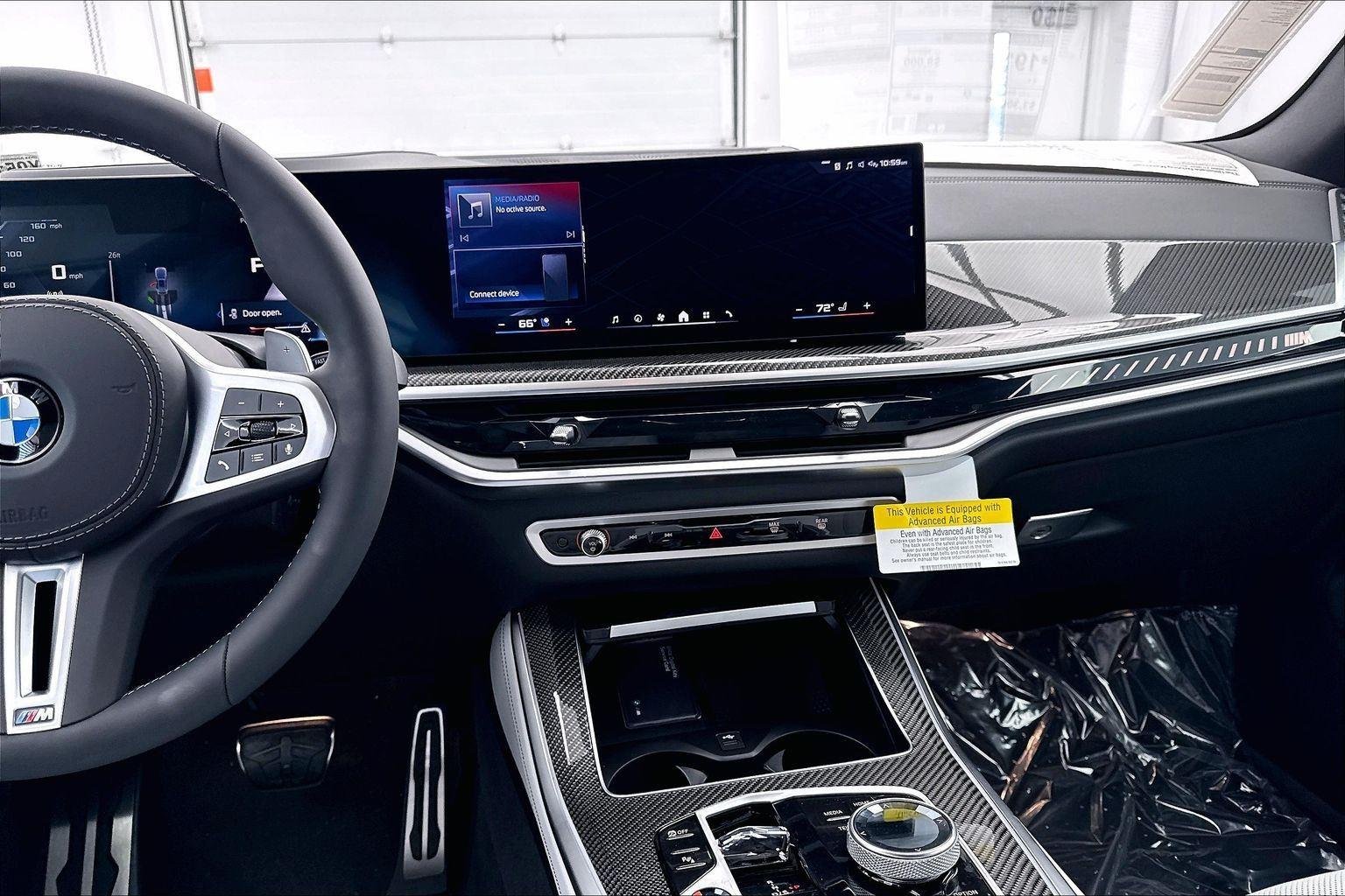 New 2026 Skyscraper Grey Metallic BMW M60i image 13